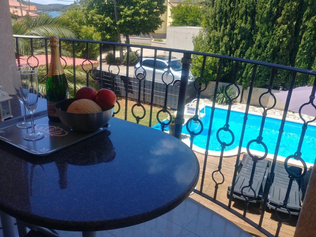Lana Apartman Appartement Medulin Buitenkant foto