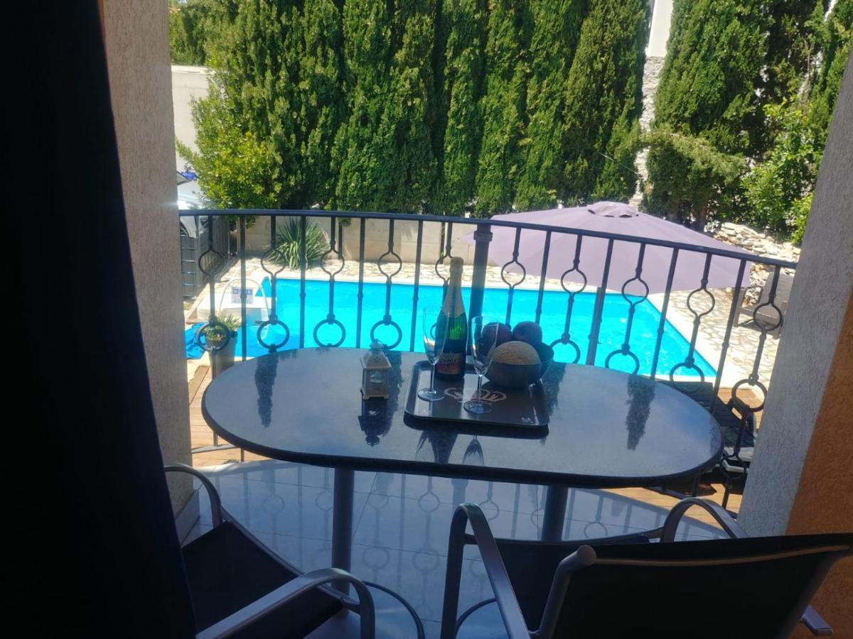 Lana Apartman Appartement Medulin Buitenkant foto