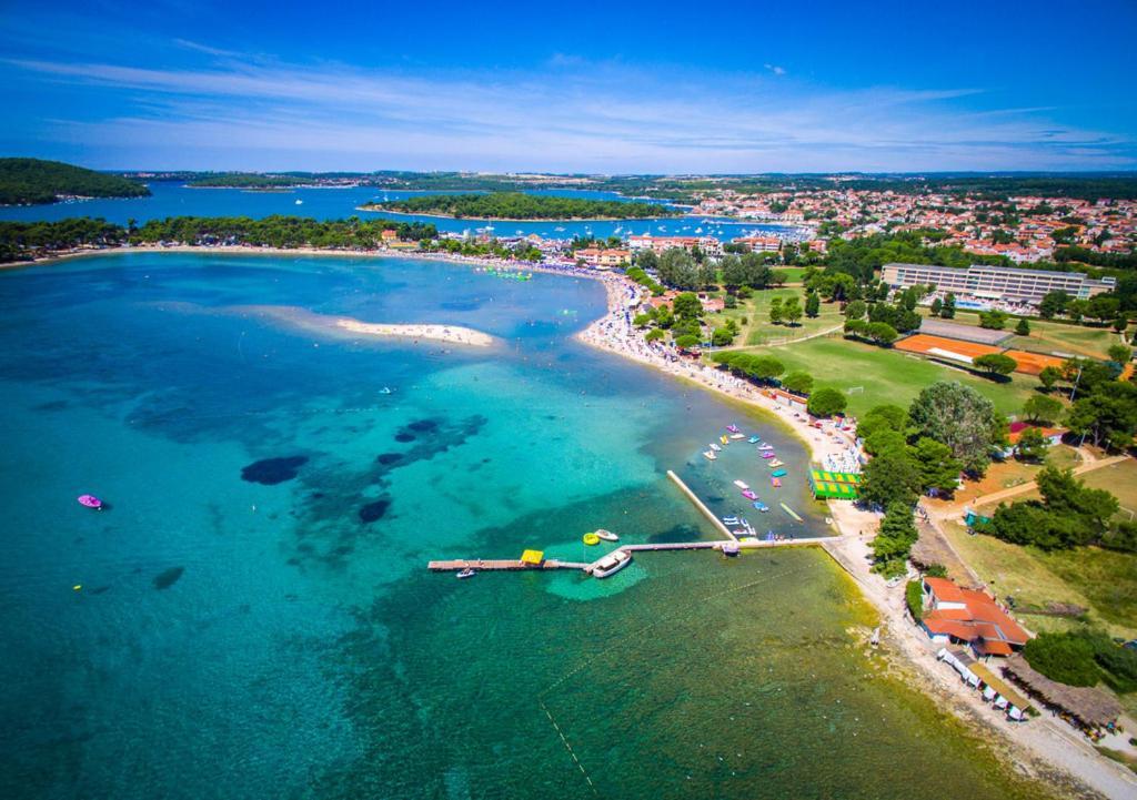 Lana Apartman Appartement Medulin Buitenkant foto