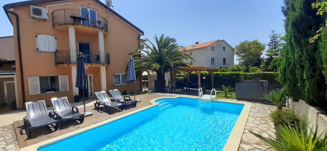 Lana Apartman Appartement Medulin Buitenkant foto